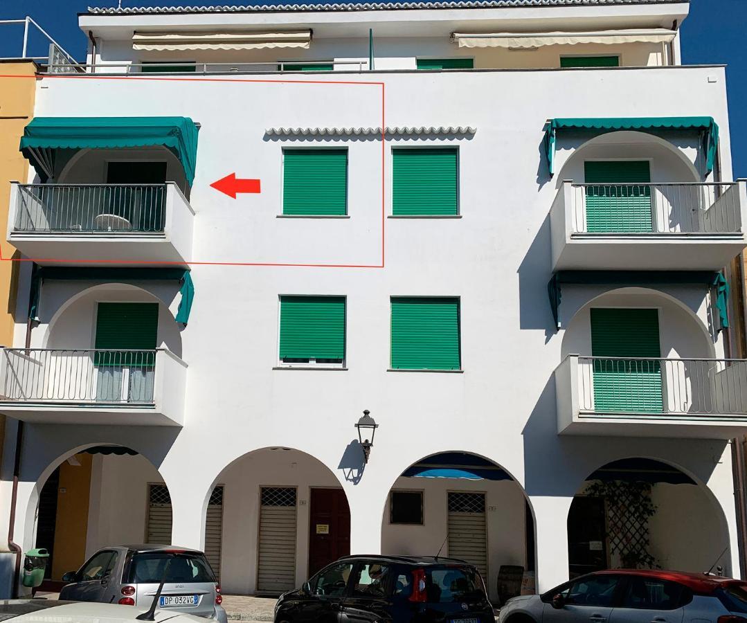 Casa Bianca 4 - Confortevole In Centro A โมเนเลีย ภายนอก รูปภาพ