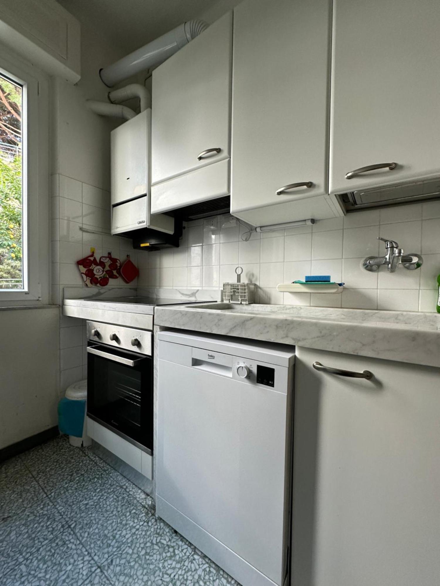 Casa Bianca 4 - Confortevole In Centro A โมเนเลีย ภายนอก รูปภาพ